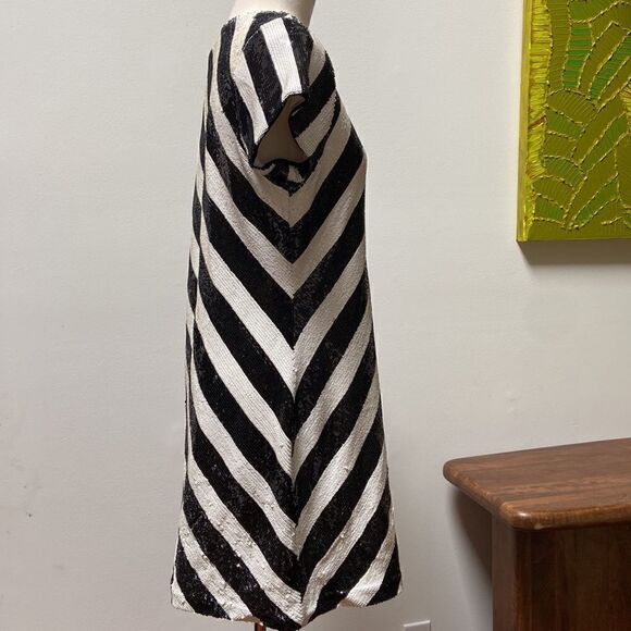 White House Black Market Sequin Stripe Dress Size LP - Picture 5 of 13